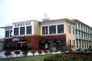 Baolong Homelike Hotel Luojing Branch 샹하이 외부 사진
